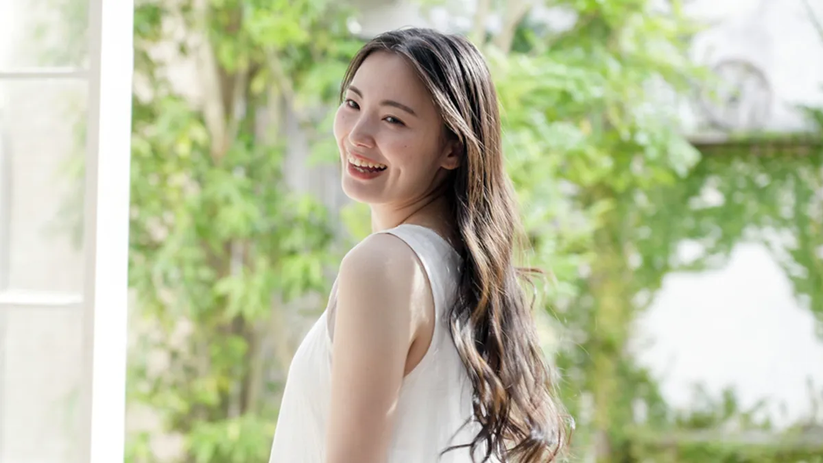 对于易患黄褐斑或肤色较深者：3至4周